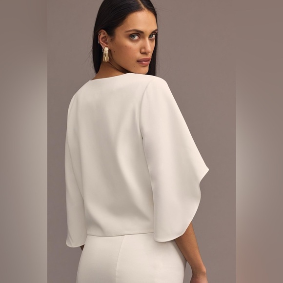 Mare Mare Anthropologie Veronica V-Neck Flare Sleeve in white - Picture 2 of 9